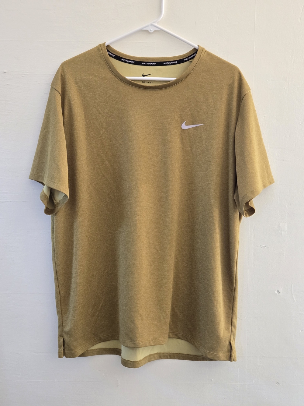 Nike Men's T-Shirt